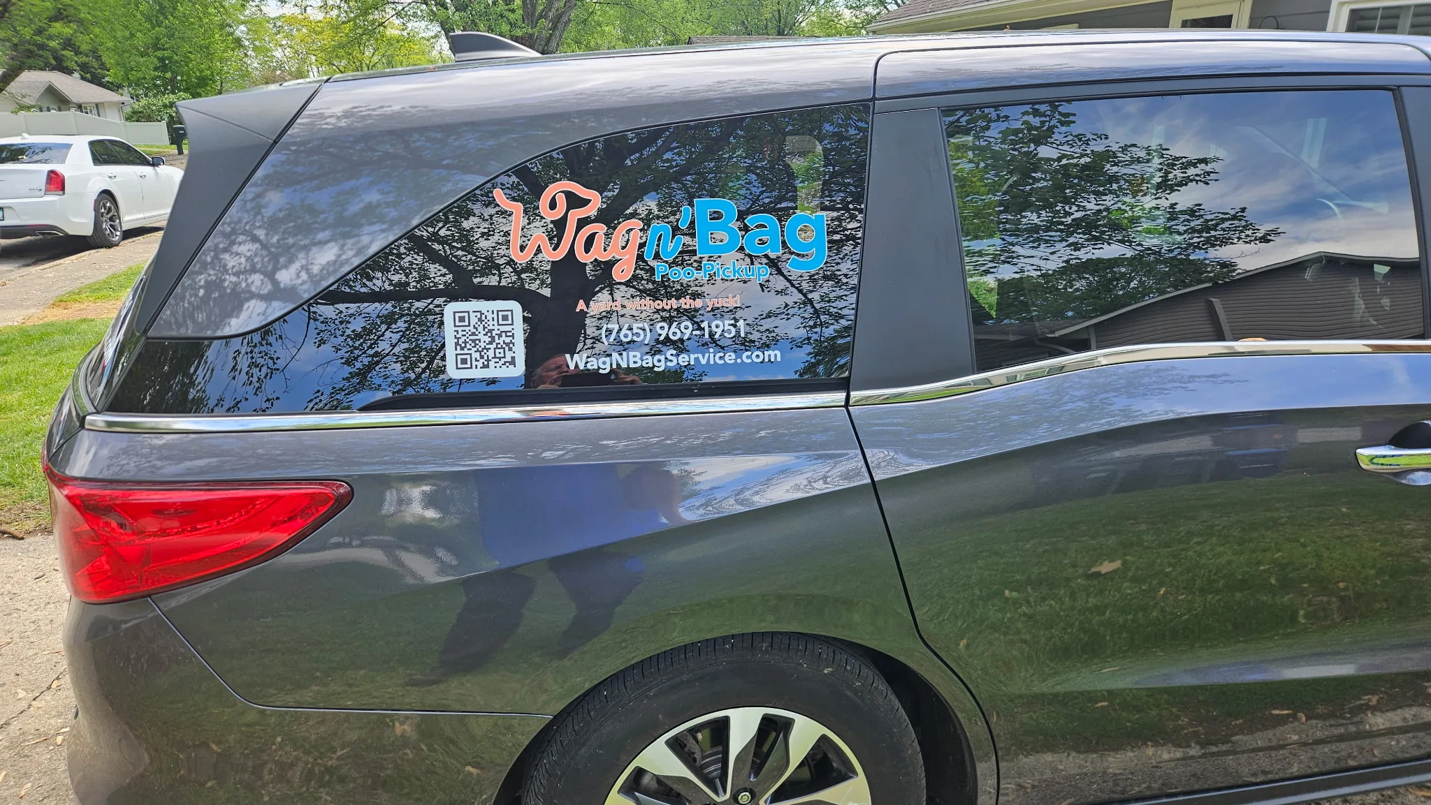 Wag n' Bag service vehicle