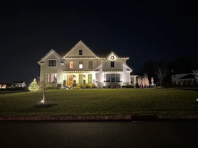Residential Christmas Lighting in Bergen County, NJ