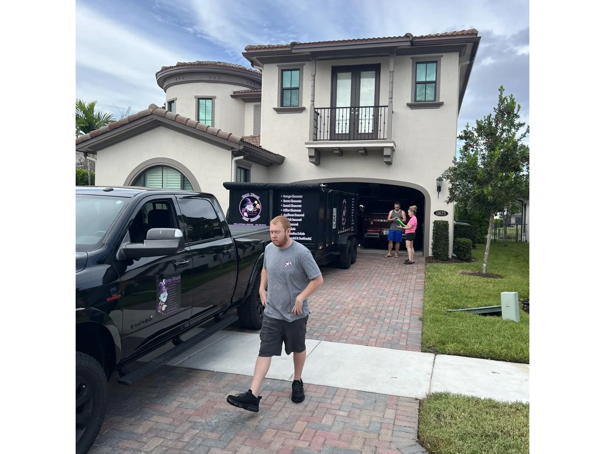 Dump Wizard crew working a home cleanout in South Florida