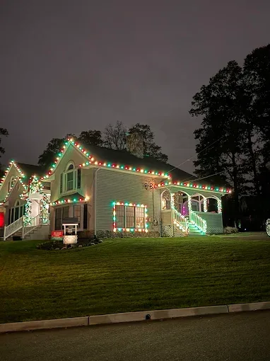 Residential Christmas Lighting in Bergen County, NJ