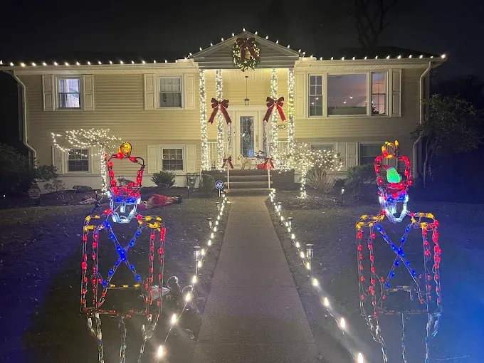 Residential Christmas Lighting in Bergen County, NJ